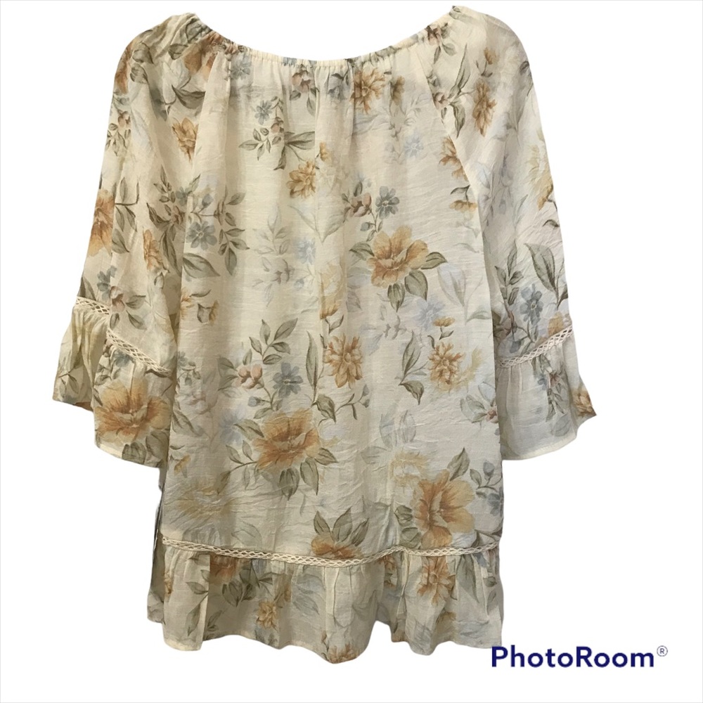 🛍Zac and Rachel Floral Top - Picture 2 of 6